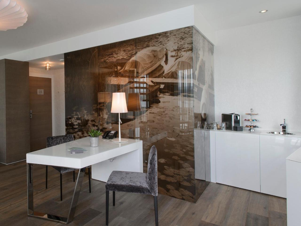 Hotel-Restaurant-Schifflaende Birrwil ภายนอก รูปภาพ